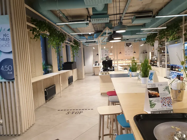 Custom commercial furniture project for Place Eleven Bistro by RPGroup