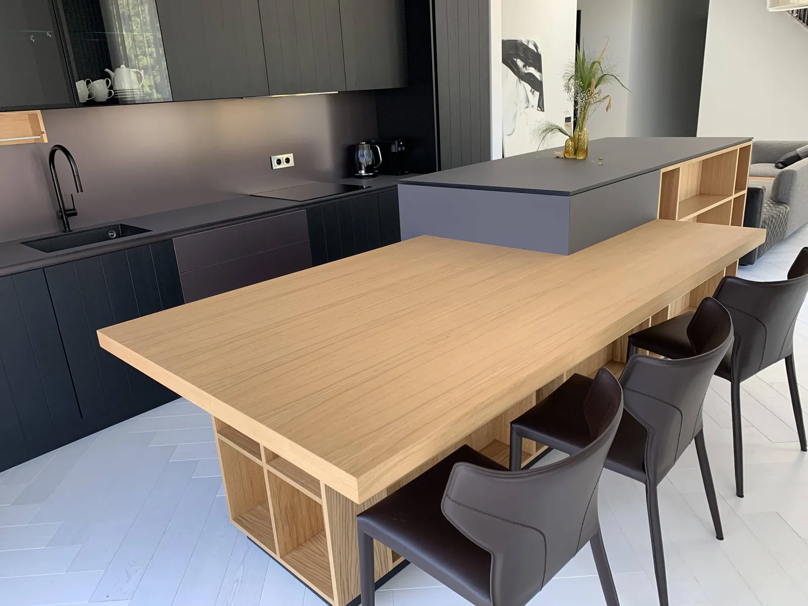Turnkey furniture project in modern interior